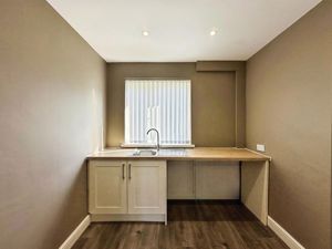 Photo 18- click for photo gallery